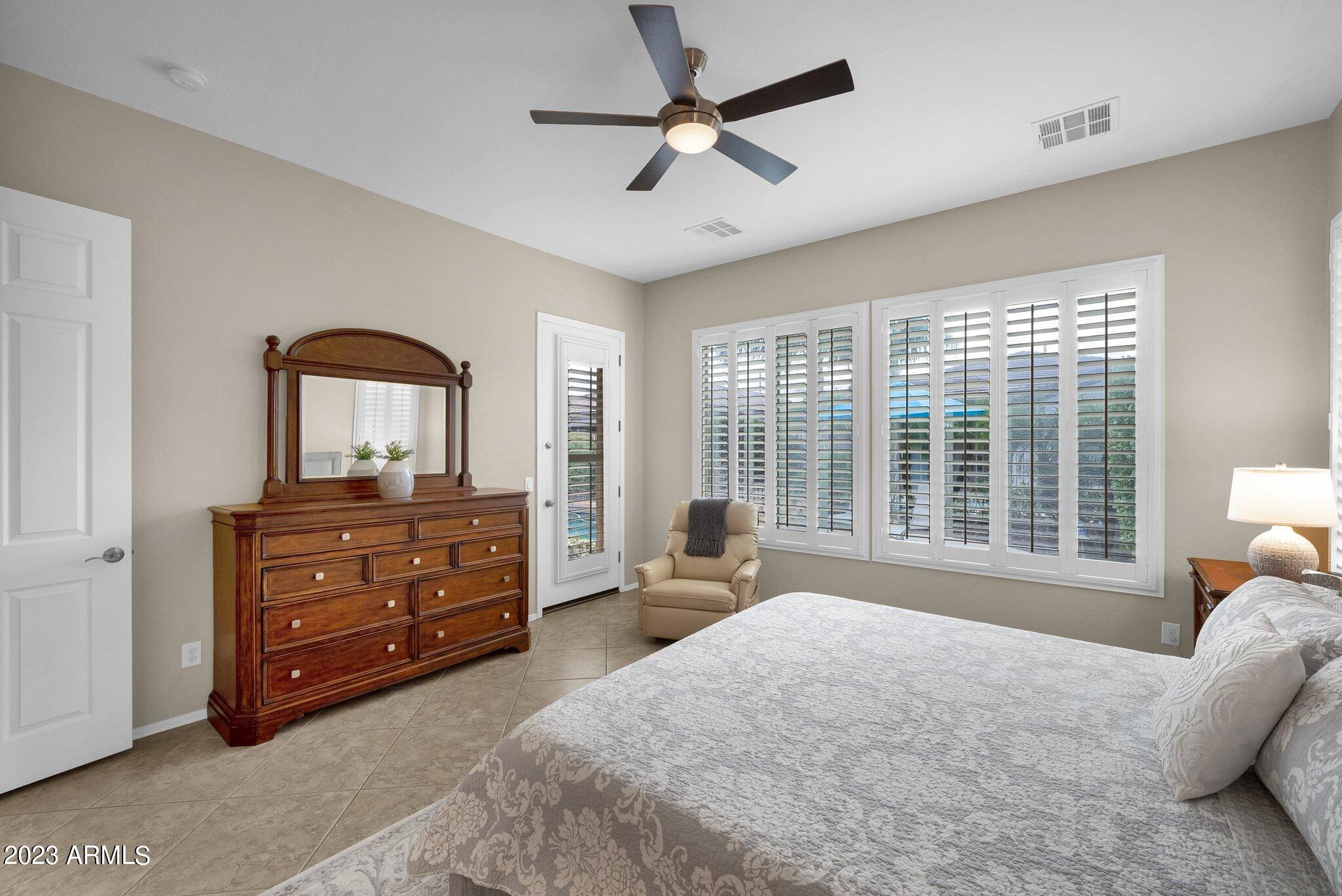 4713 East Rakestraw Lane Gilbert, AZ 85298 - Photo 19 of 36 31-web-or-mls-DSC06637