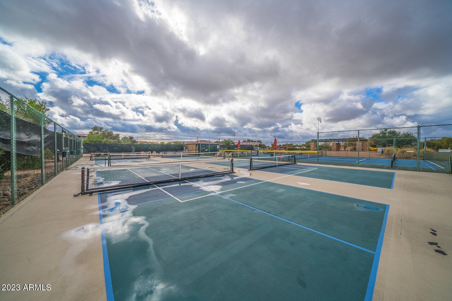 4713 East Rakestraw Lane Gilbert, AZ 85298 - Photo 35 of 36 74-web-or-mls-DSC05570
