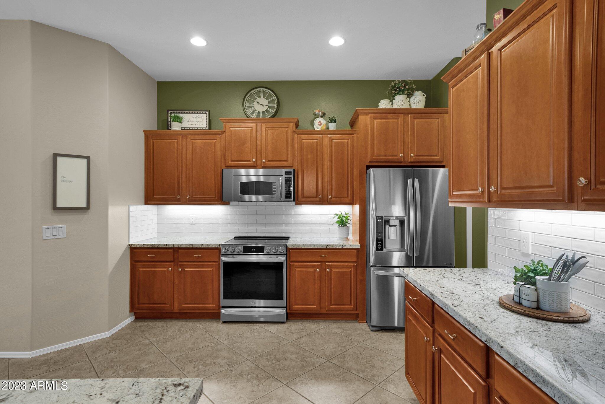 4713 East Rakestraw Lane Gilbert, AZ 85298 - Photo 7 of 36 25-web-or-mls-DSC06627