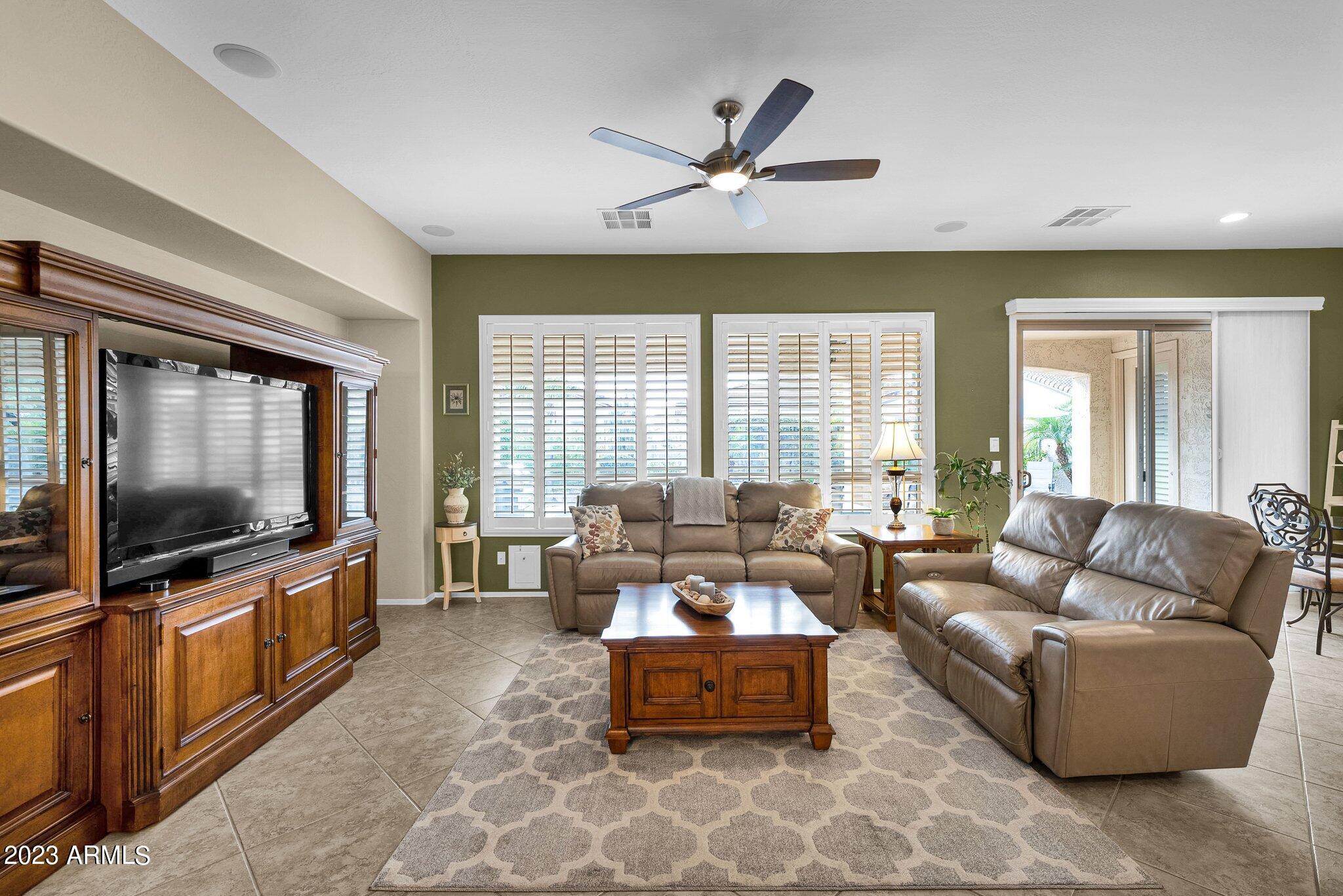 4713 East Rakestraw Lane Gilbert, AZ 85298 - Photo 10 of 36 20-web-or-mls-DSC06618