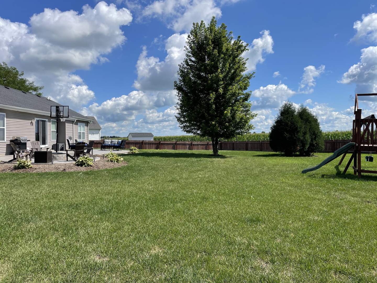 136 Reston Court Sycamore, IL 60178 - Photo 39 of 50 a view of a park