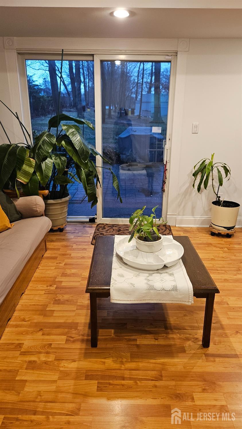 8 Churchill Road East Brunswick, NJ 08816 - Photo 11 of 28 Gallery Image 11