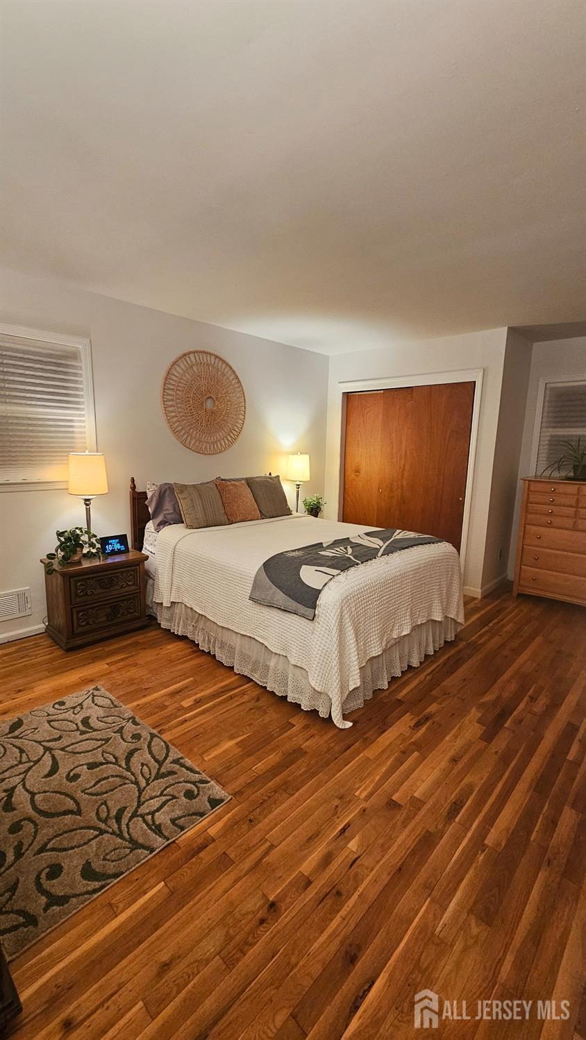 8 Churchill Road East Brunswick, NJ 08816 - Photo 18 of 28 Gallery Image 18