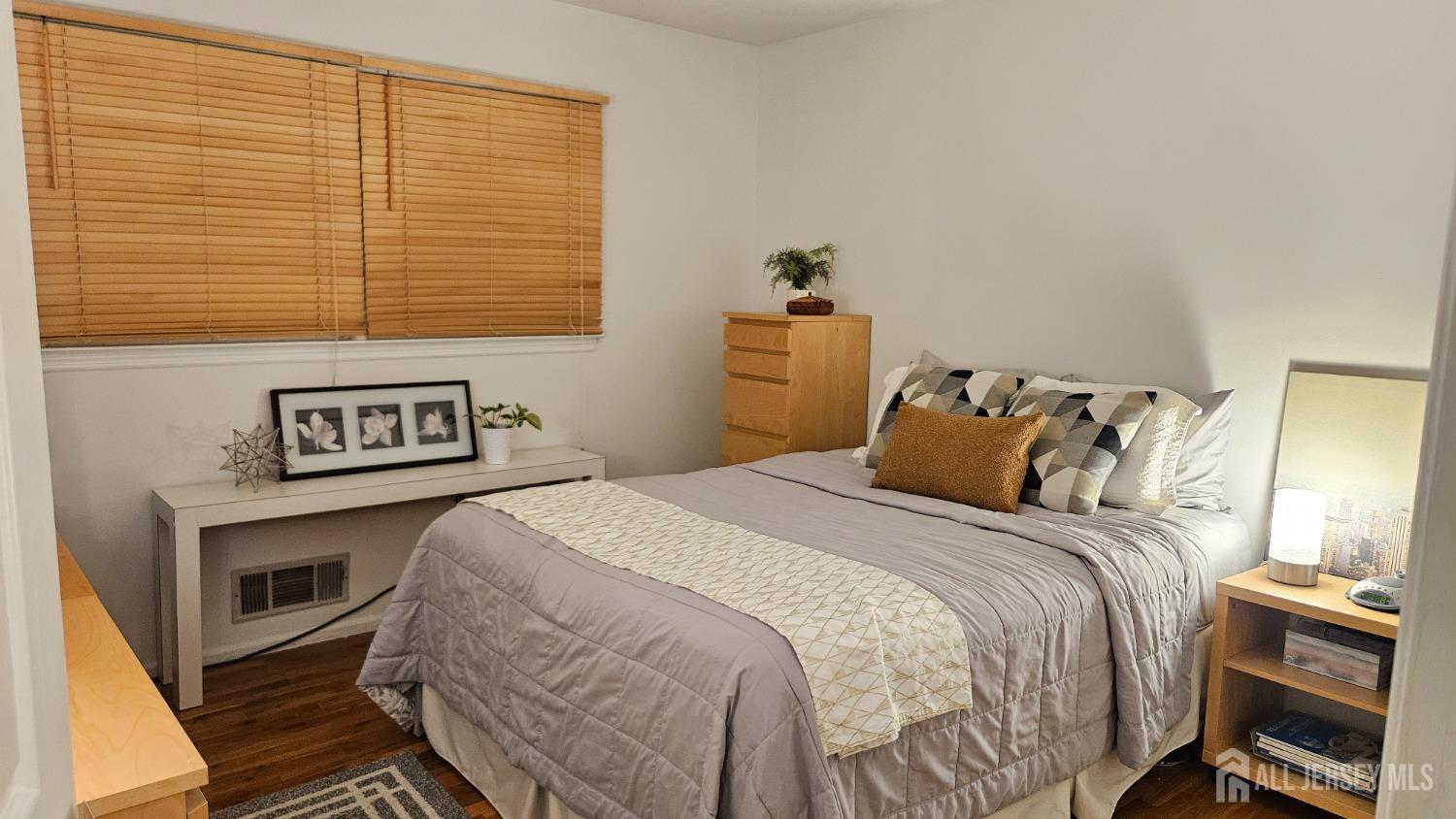 8 Churchill Road East Brunswick, NJ 08816 - Photo 21 of 28 Gallery Image 21