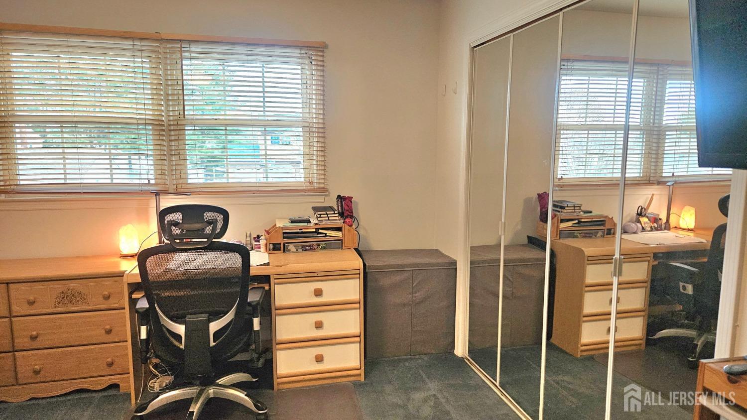 8 Churchill Road East Brunswick, NJ 08816 - Photo 23 of 28 Gallery Image 23