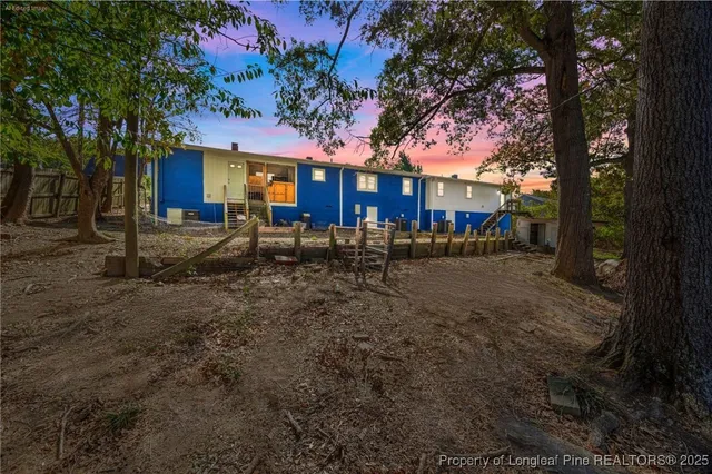 a house view with a outdoor space