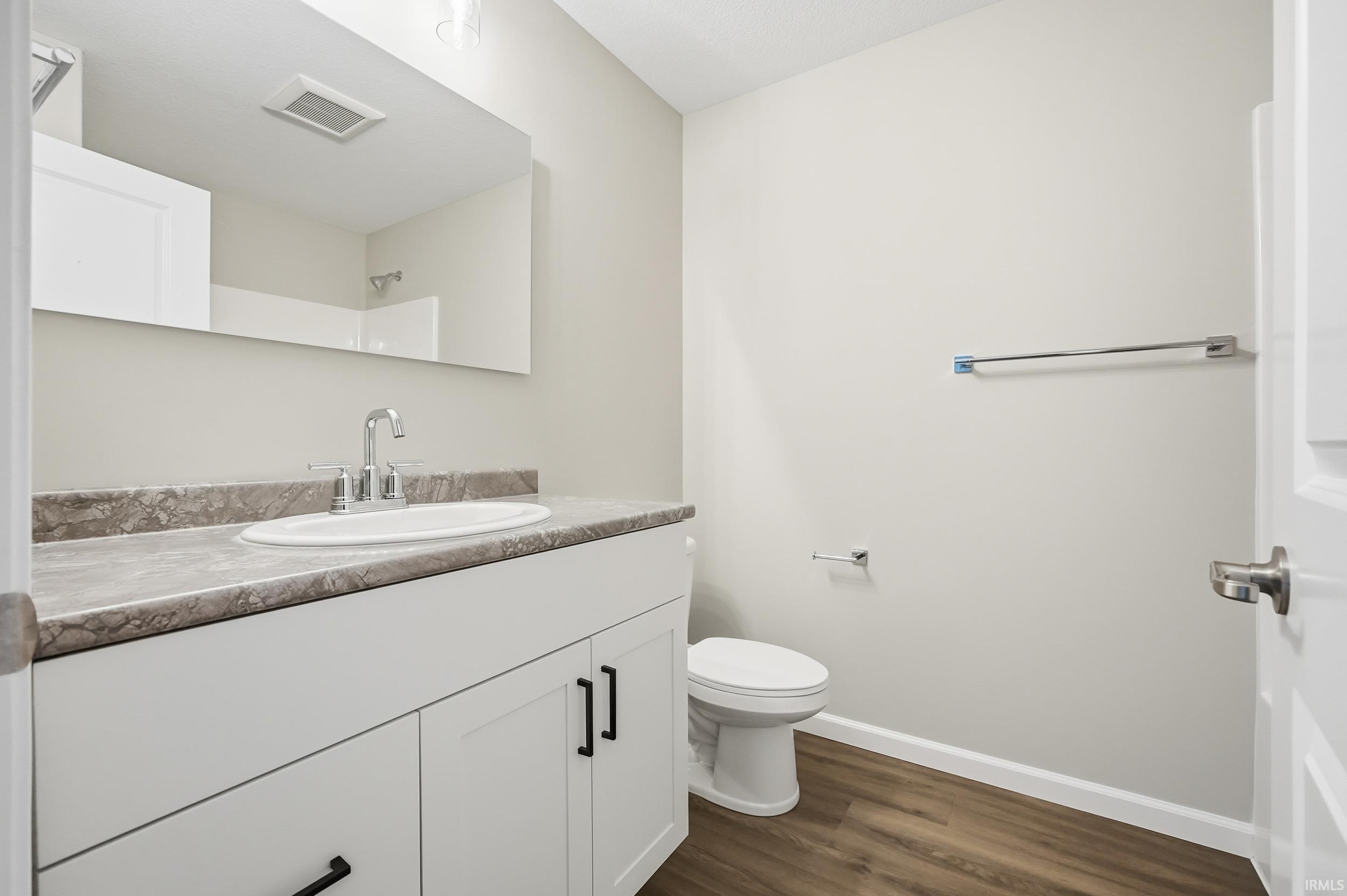 13853 Diavik Place Fort Wayne, IN 46845 - Photo 6 of 36