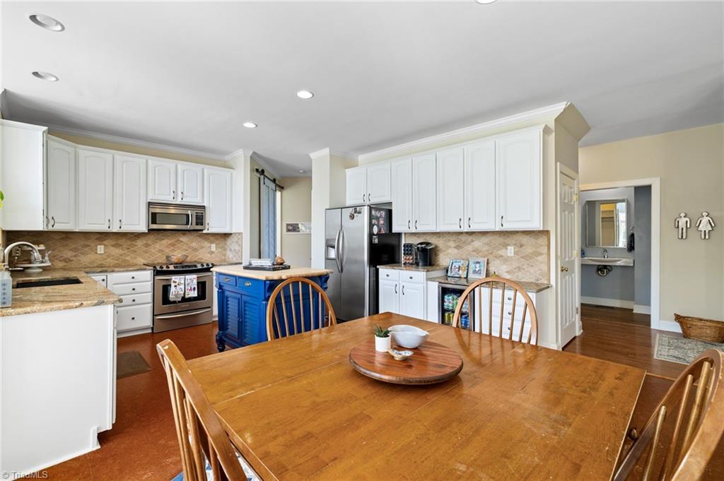 8304 Chartwell Drive Oak Ridge, NC 27310 - Photo 11 of 39