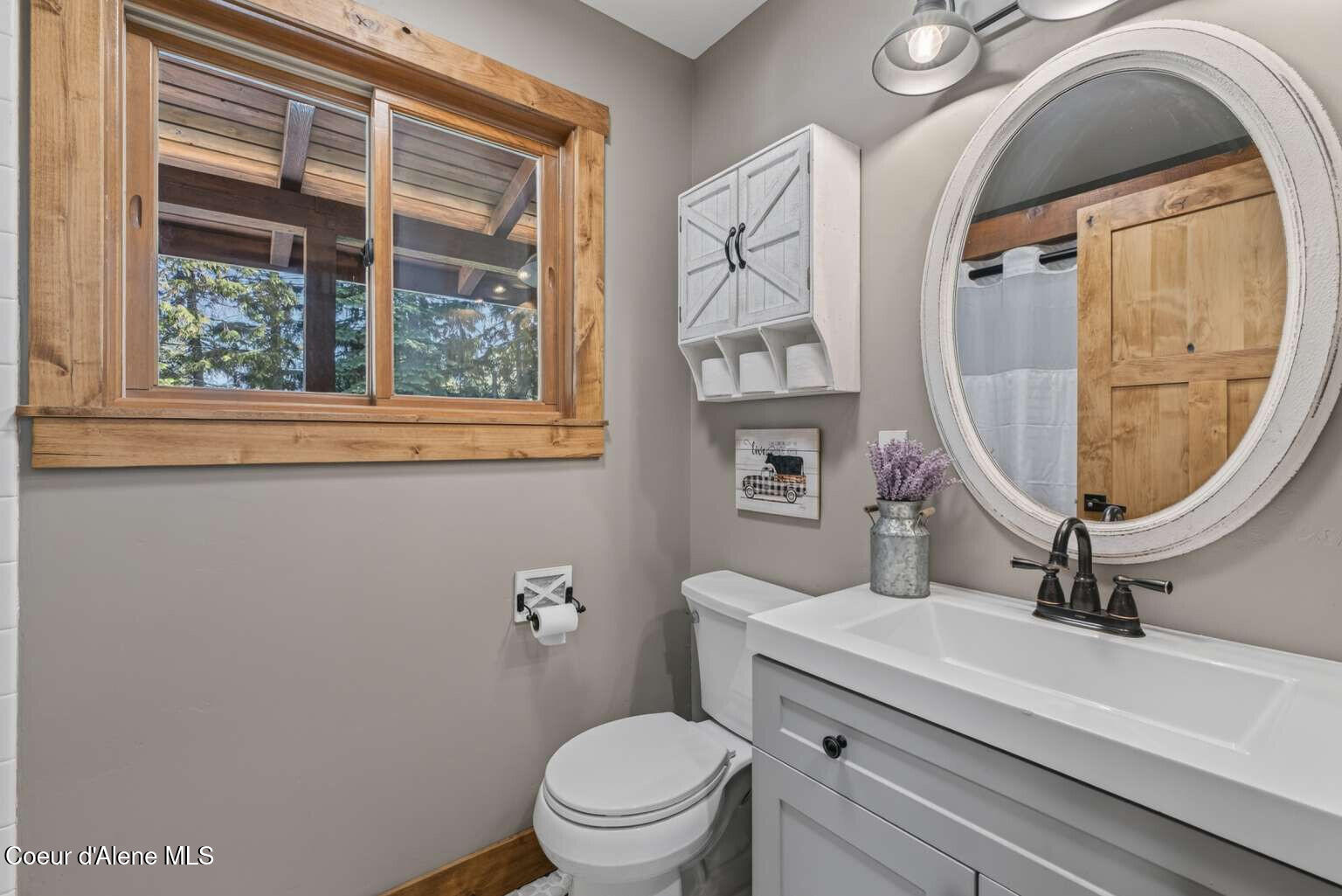 1162 Hickey Road Sandpoint, ID 83864 - Photo 26 of 49 Russell.25