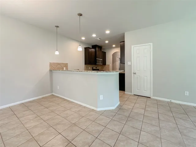 $1,899 | 105 Camelot Pl Court, Conroe, TX 77304