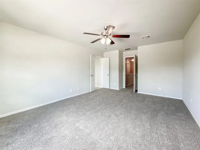 $1,950 | 105 Camelot Pl Court, Conroe, TX 77304