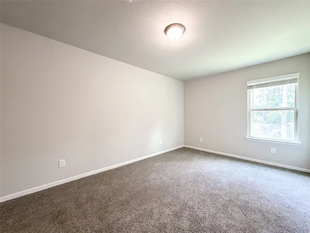 $1,899 | 105 Camelot Pl Court, Conroe, TX 77304