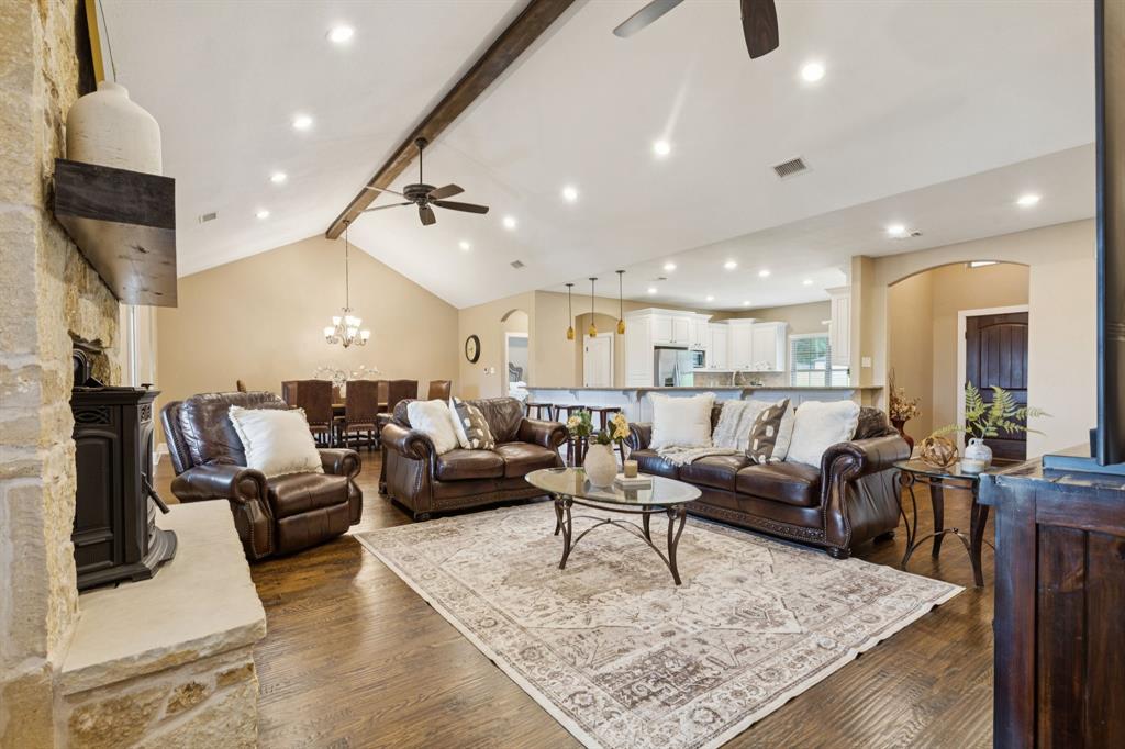 320 Tate Circle Sherman, TX 75090 - Photo 13 of 40 a living room with furniture and a rug