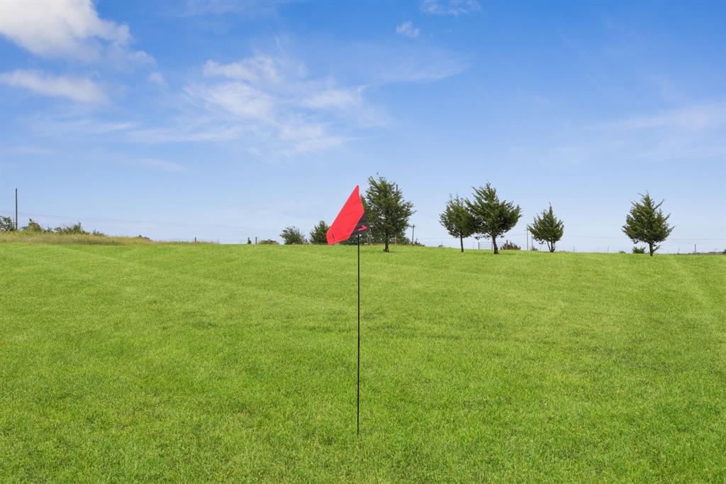 320 Tate Circle Sherman, TX 75090 - Photo 38 of 40 a view of a green field with clear sky