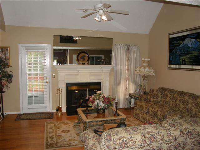2113 Ransom Place Nashville, TN 37217 - Photo 2 of 20 Gallery Image 2