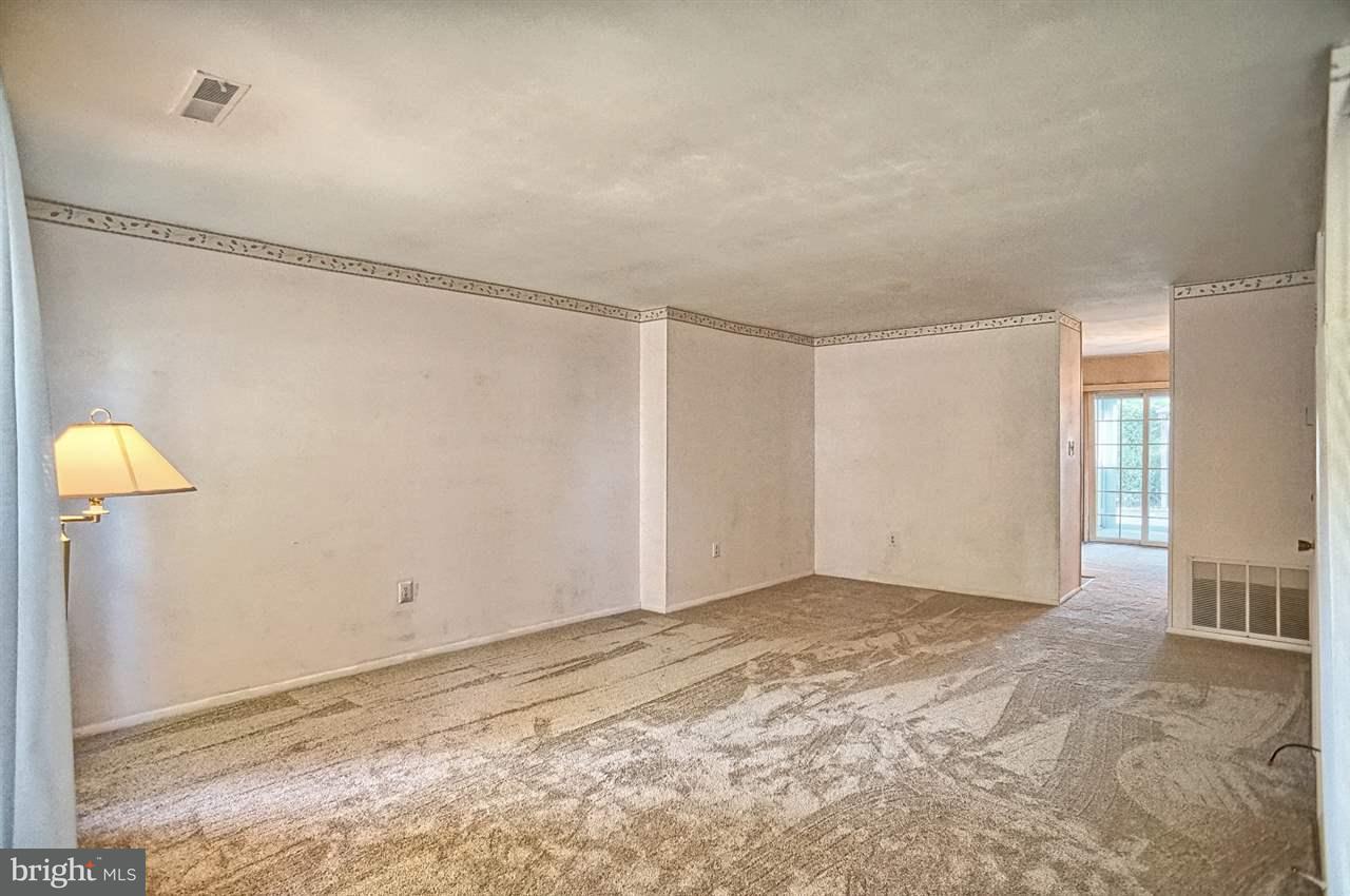 307 Lopax Road Harrisburg, PA 17112 - Photo 3 of 16 Gallery Image 3