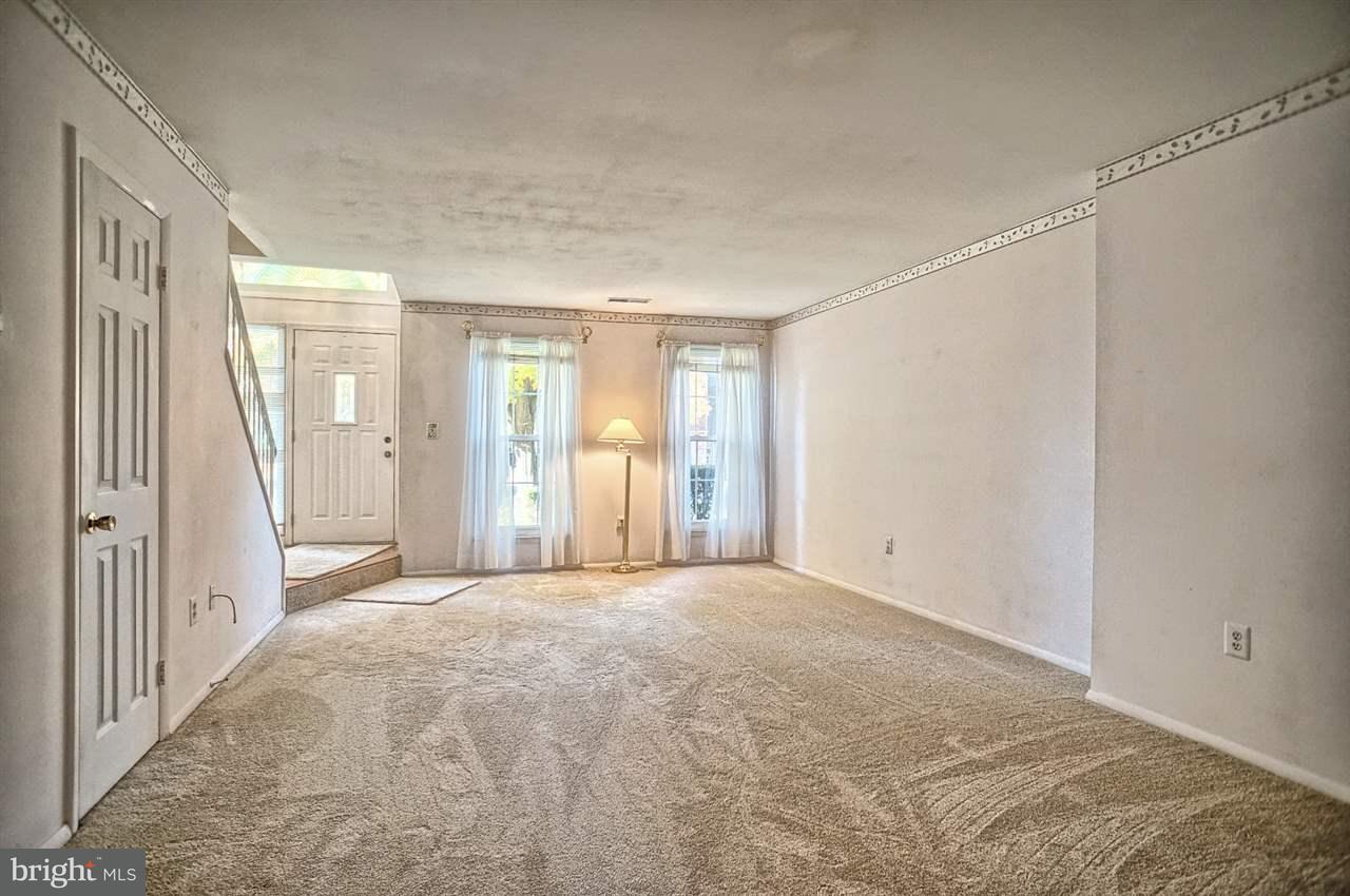 307 Lopax Road Harrisburg, PA 17112 - Photo 4 of 16 Gallery Image 4