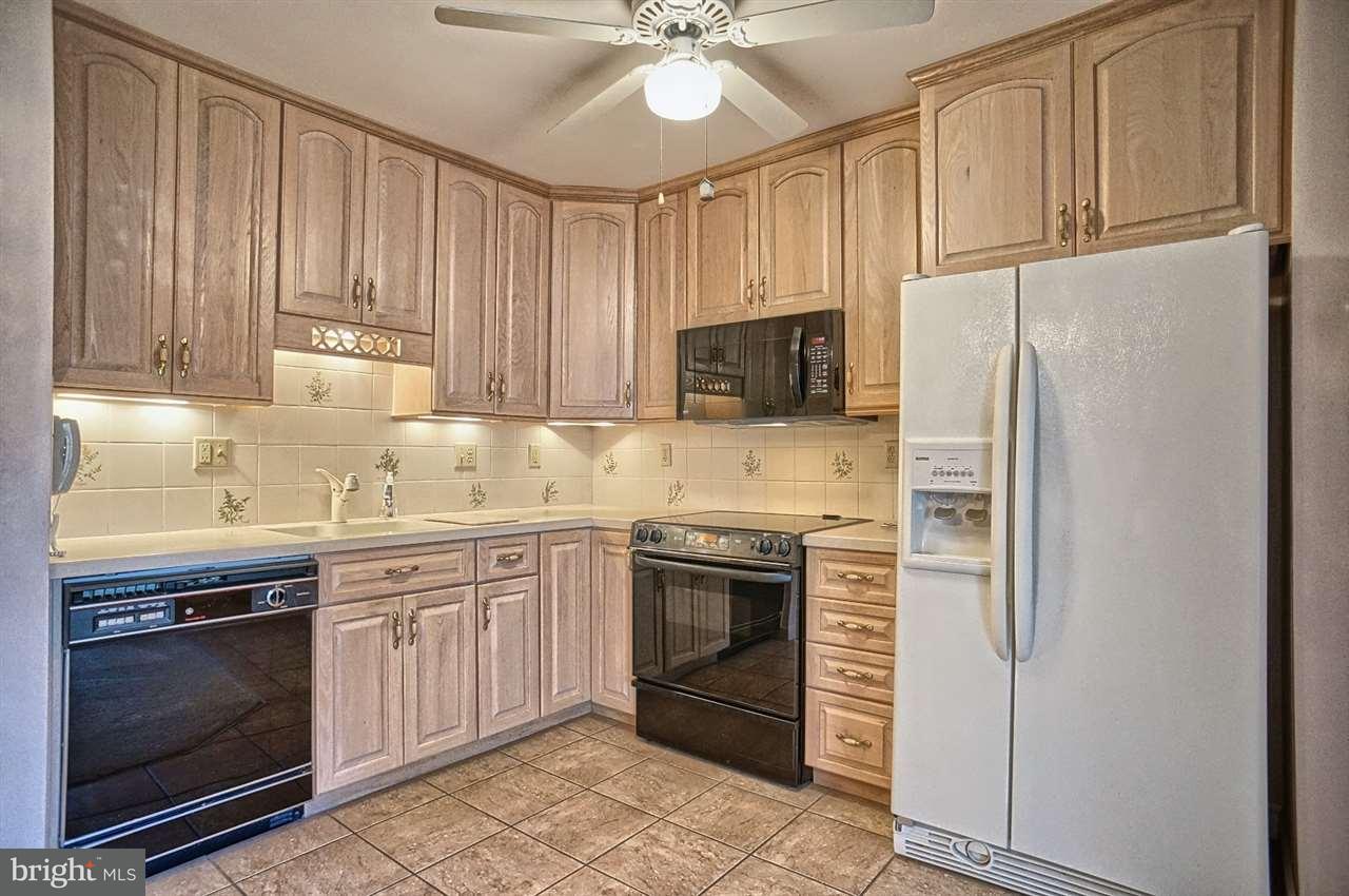 307 Lopax Road Harrisburg, PA 17112 - Photo 7 of 16 Gallery Image 7