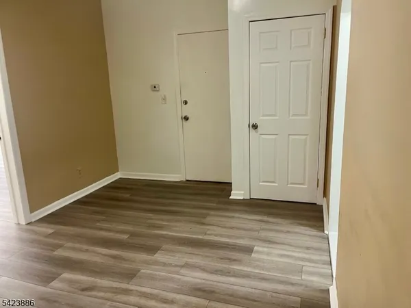 $2,395 | 279 Belmont Avenue, Unit 2, Belleville, NJ 07109