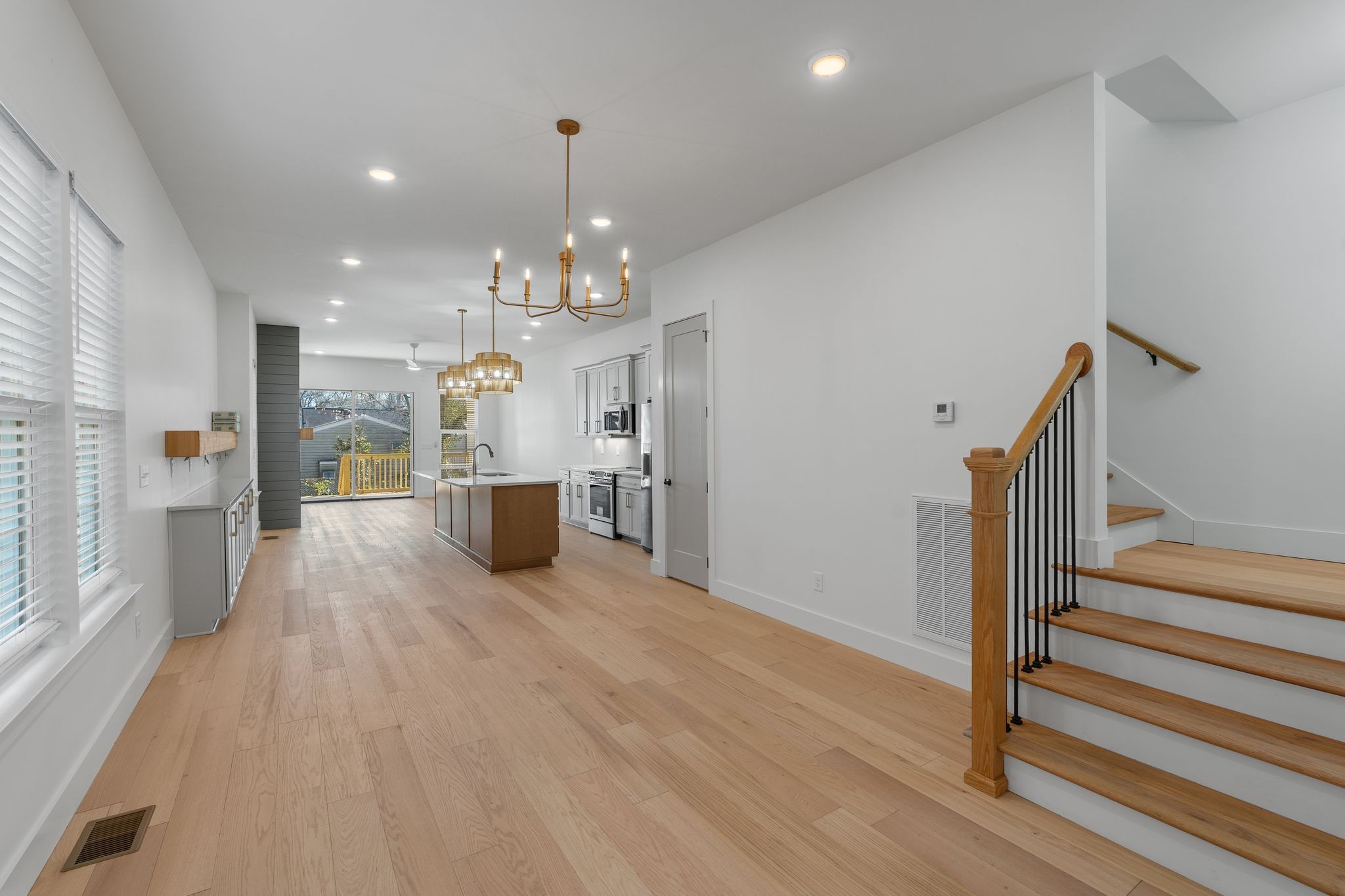 915 A Marilyn Road Nashville, TN 37209 - Photo 11 of 44