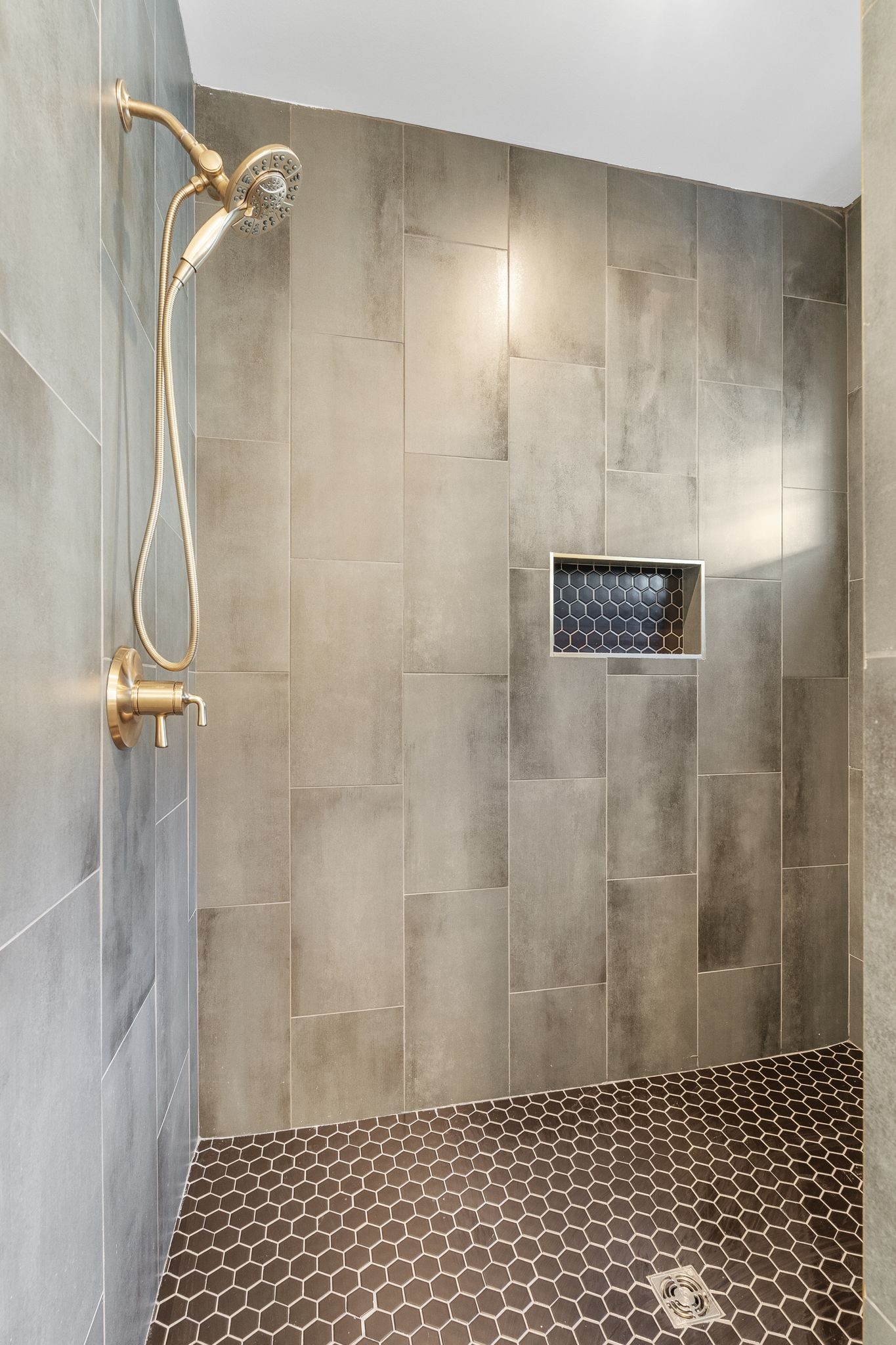 915 A Marilyn Road Nashville, TN 37209 - Photo 35 of 44