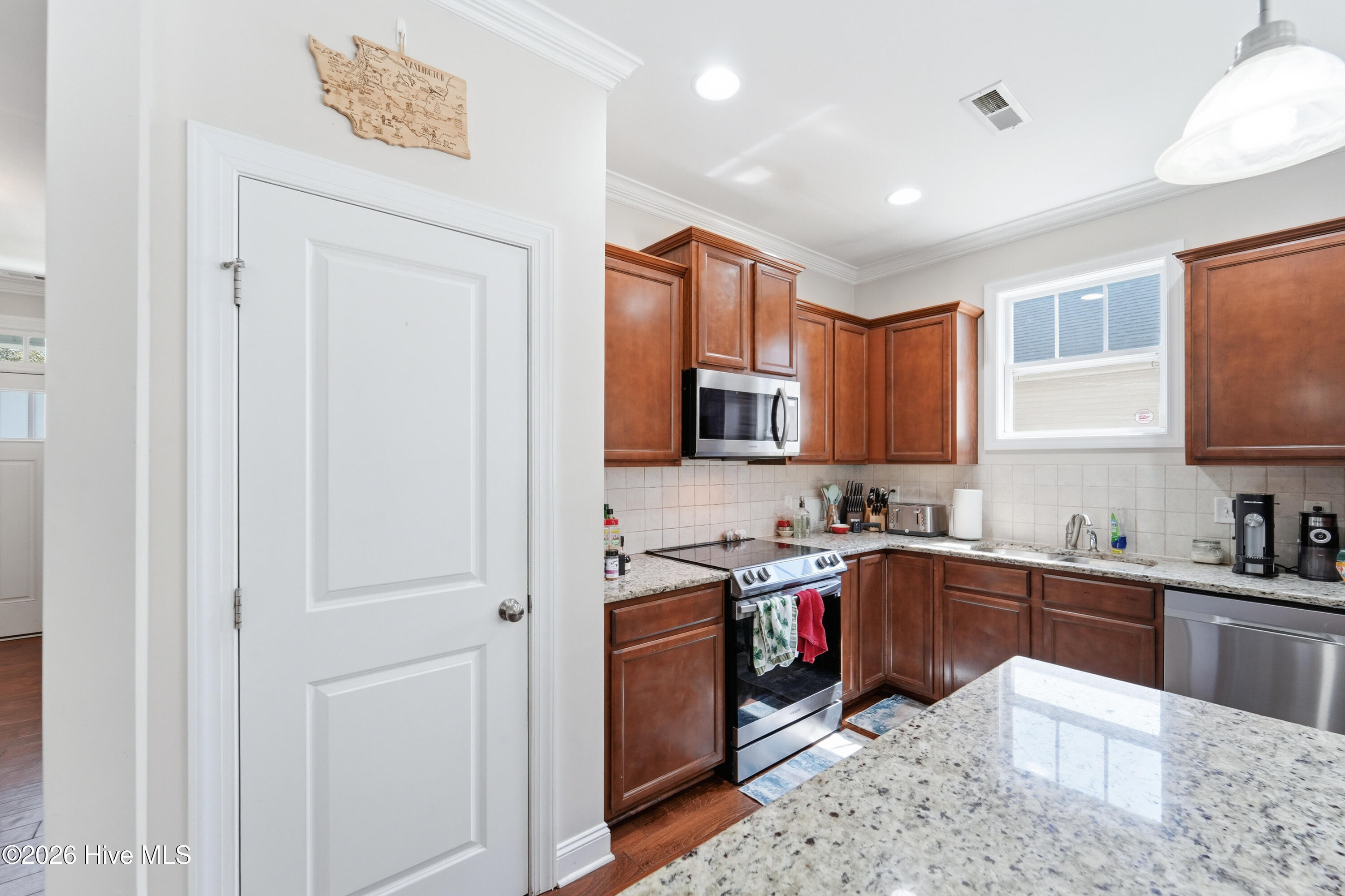 476 Landsdowne Circle Hampstead, NC 28443 - Photo 14 of 56 DSC05602