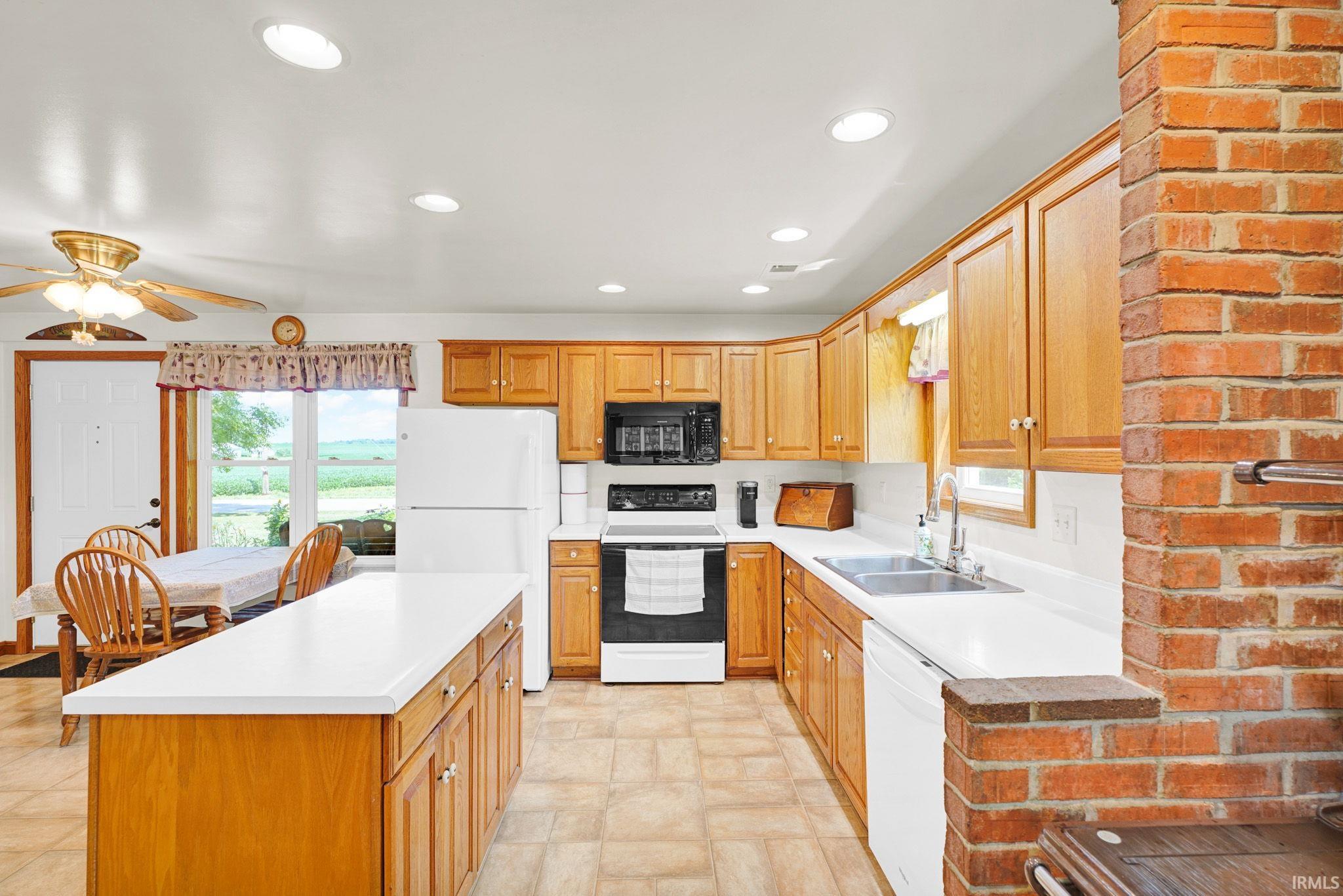 4800 Shireman Road Poseyville, IN 47633 - Photo 9 of 46