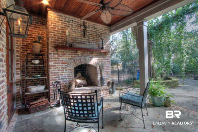 115 Oak Avenue Fairhope, AL 36532 - Photo 35 of 45 back porch