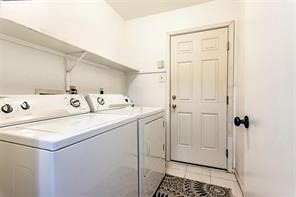 16206 Ruffian Drive Friendswood, TX 77546 - Photo 17 of 19 Large Utility Room