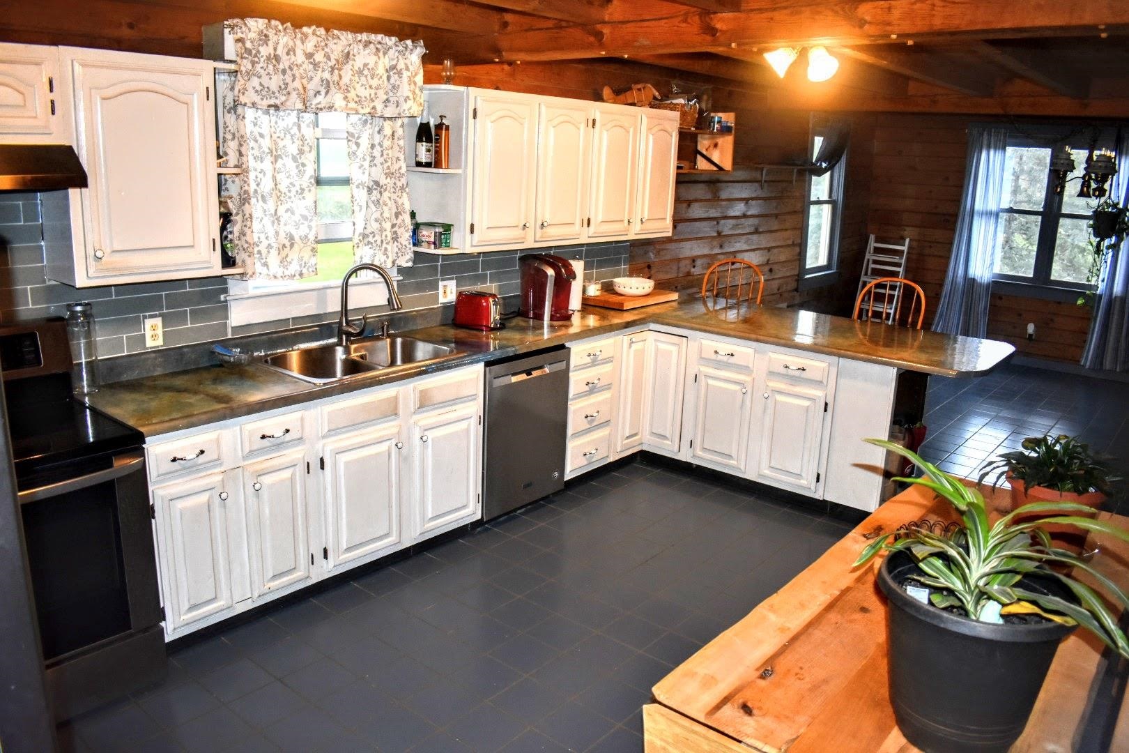 275 Spencer Hollow Road Springfield, VT 05156 - Photo 13 of 28