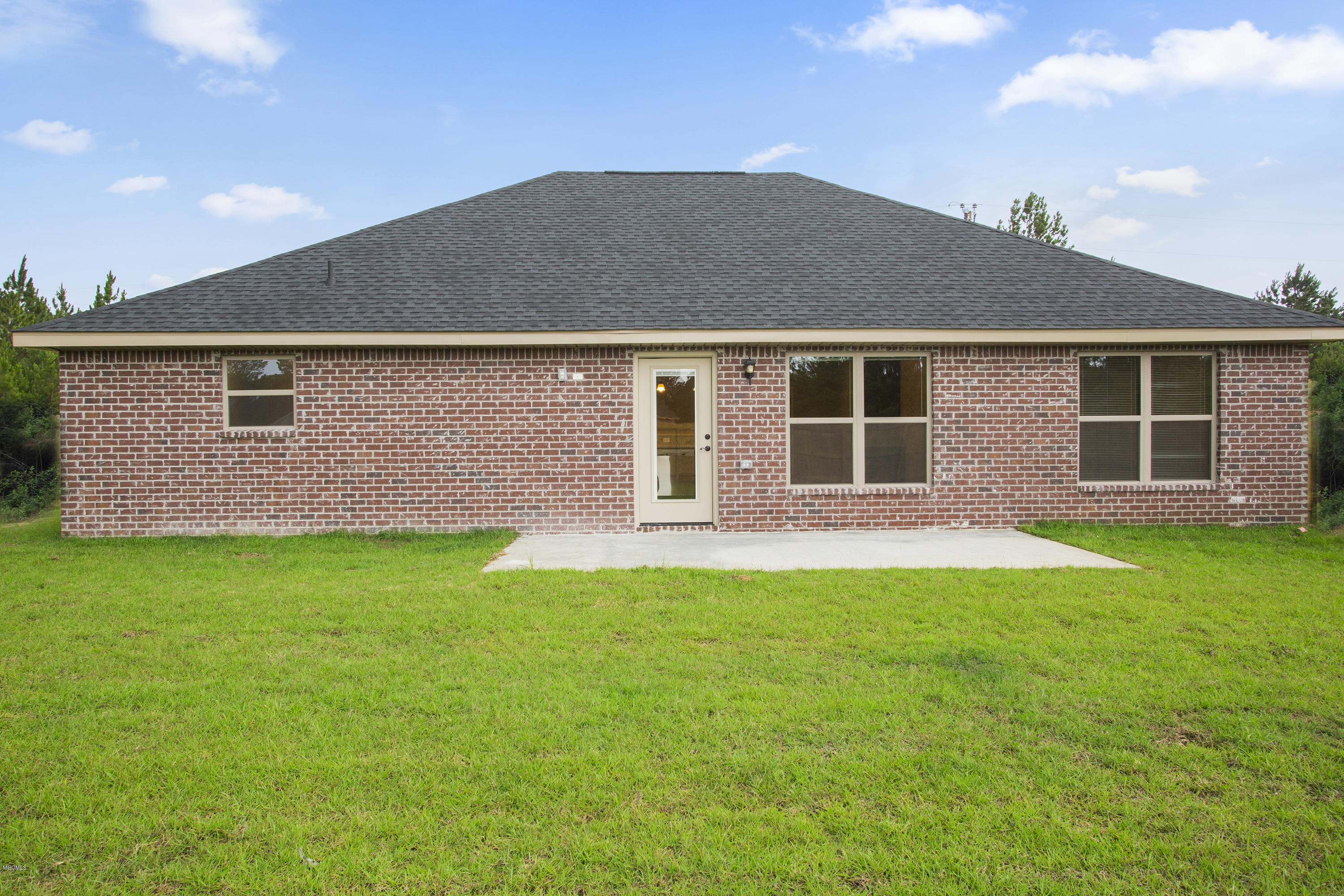 16429 Orange Grove Road Gulfport, MS 39503 - Photo 24 of 25 024