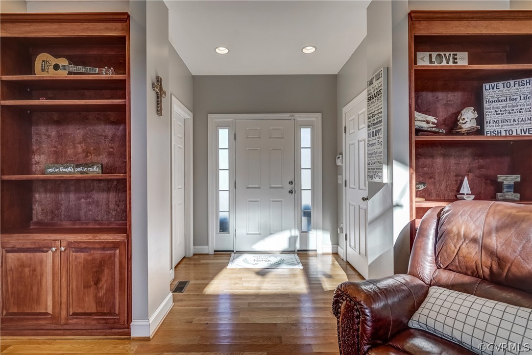 401 Meadowville Road Chester, VA 23836 - Photo 7 of 49