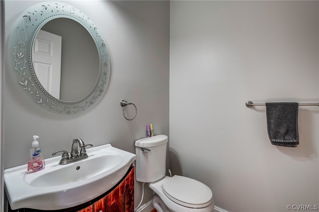 401 Meadowville Road Chester, VA 23836 - Photo 8 of 49