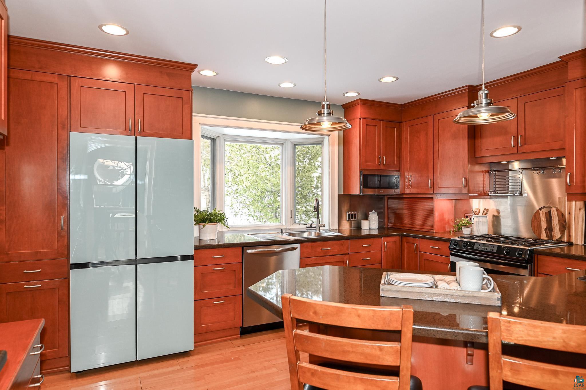 16 East Kent Road Duluth, MN 55812 - Photo 18 of 46