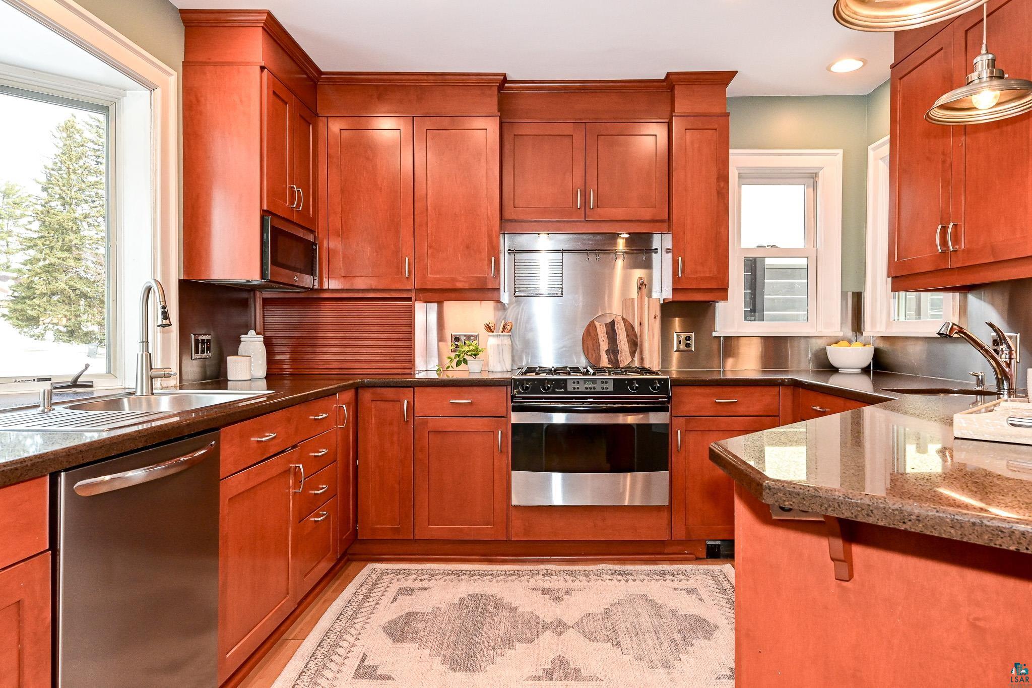 16 East Kent Road Duluth, MN 55812 - Photo 19 of 46