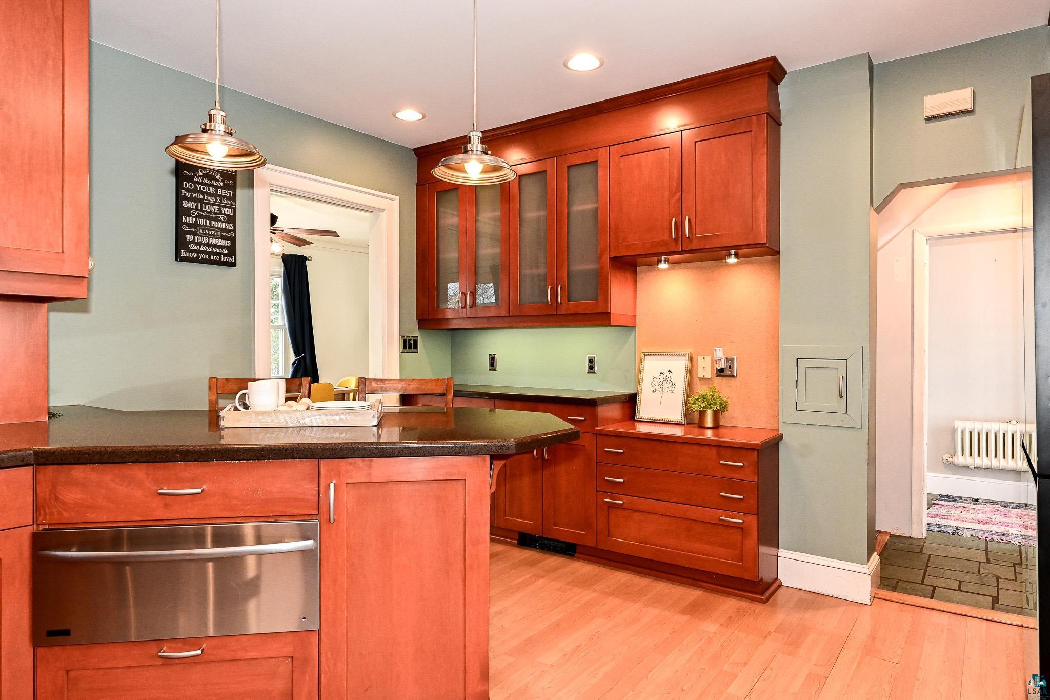 16 East Kent Road Duluth, MN 55812 - Photo 21 of 46