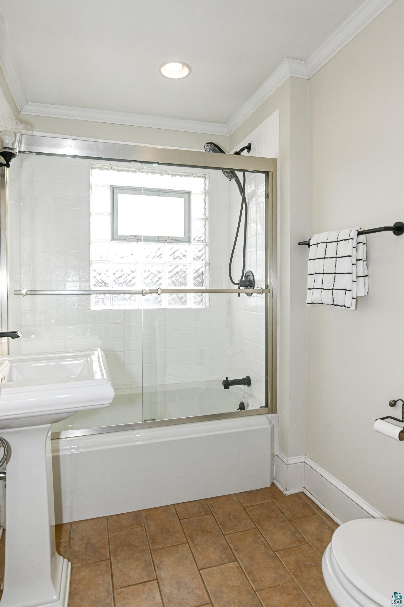 16 East Kent Road Duluth, MN 55812 - Photo 31 of 46