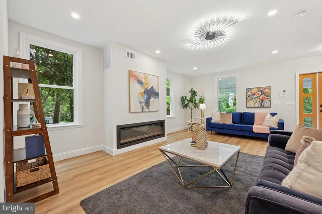 $1,199,000 | 100 Radnor Avenue, Villanova, PA 19085