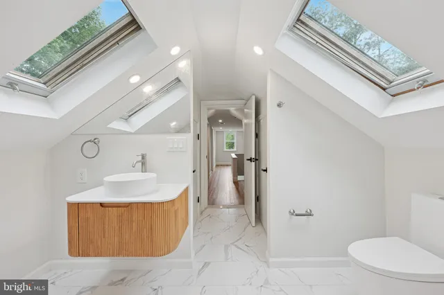 $1,199,000 | 100 Radnor Avenue, Villanova, PA 19085