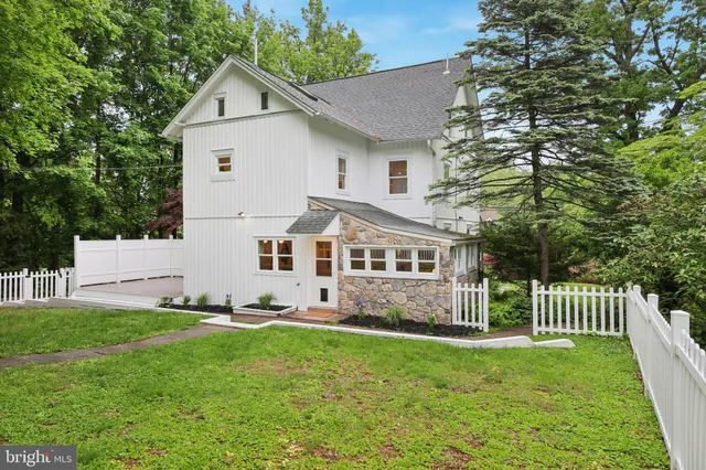 $1,199,000 | 100 Radnor Avenue, Villanova, PA 19085