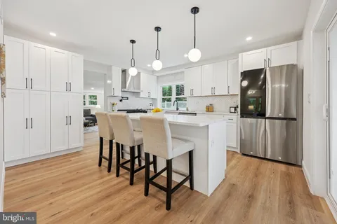 $1,299,000 | 100 Radnor Avenue, Villanova, PA 19085