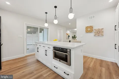 $1,299,000 | 100 Radnor Avenue, Villanova, PA 19085