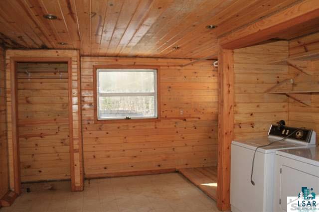 4325 County Road East South Range, WI 54874 - Photo 8 of 18