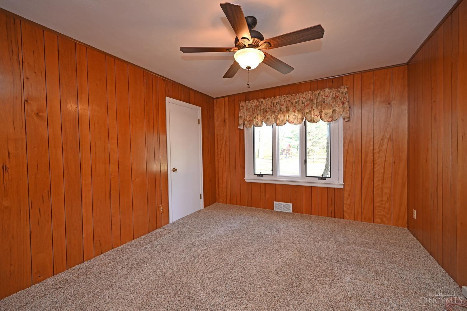 1740 Neeb Road Cincinnati, OH 45233 - Photo 25 of 49