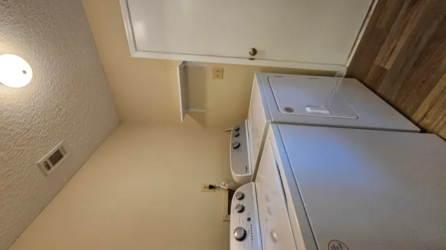 a view of an outdoor space