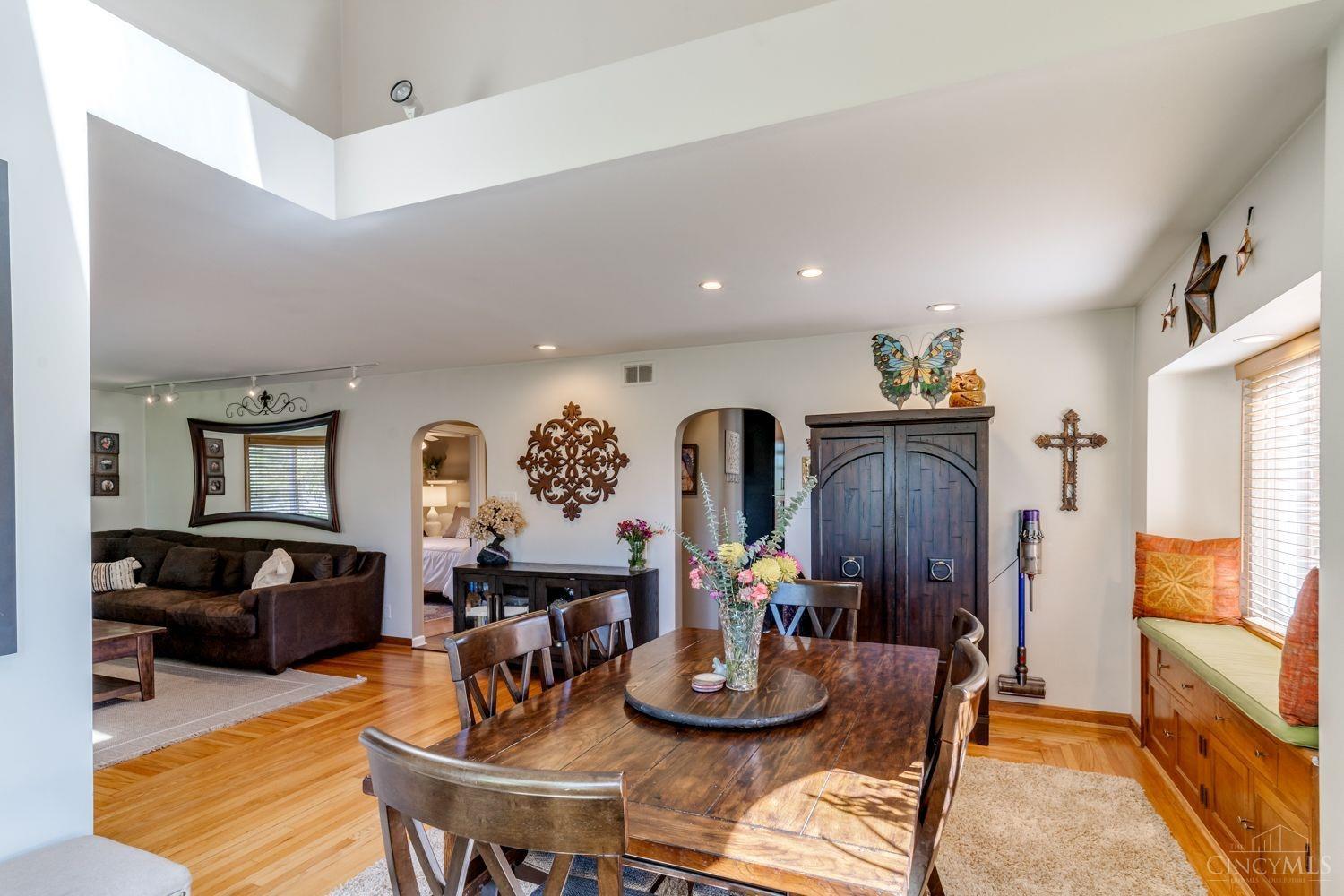 5838 West Fork Road Cincinnati, OH 45247 - Photo 11 of 56