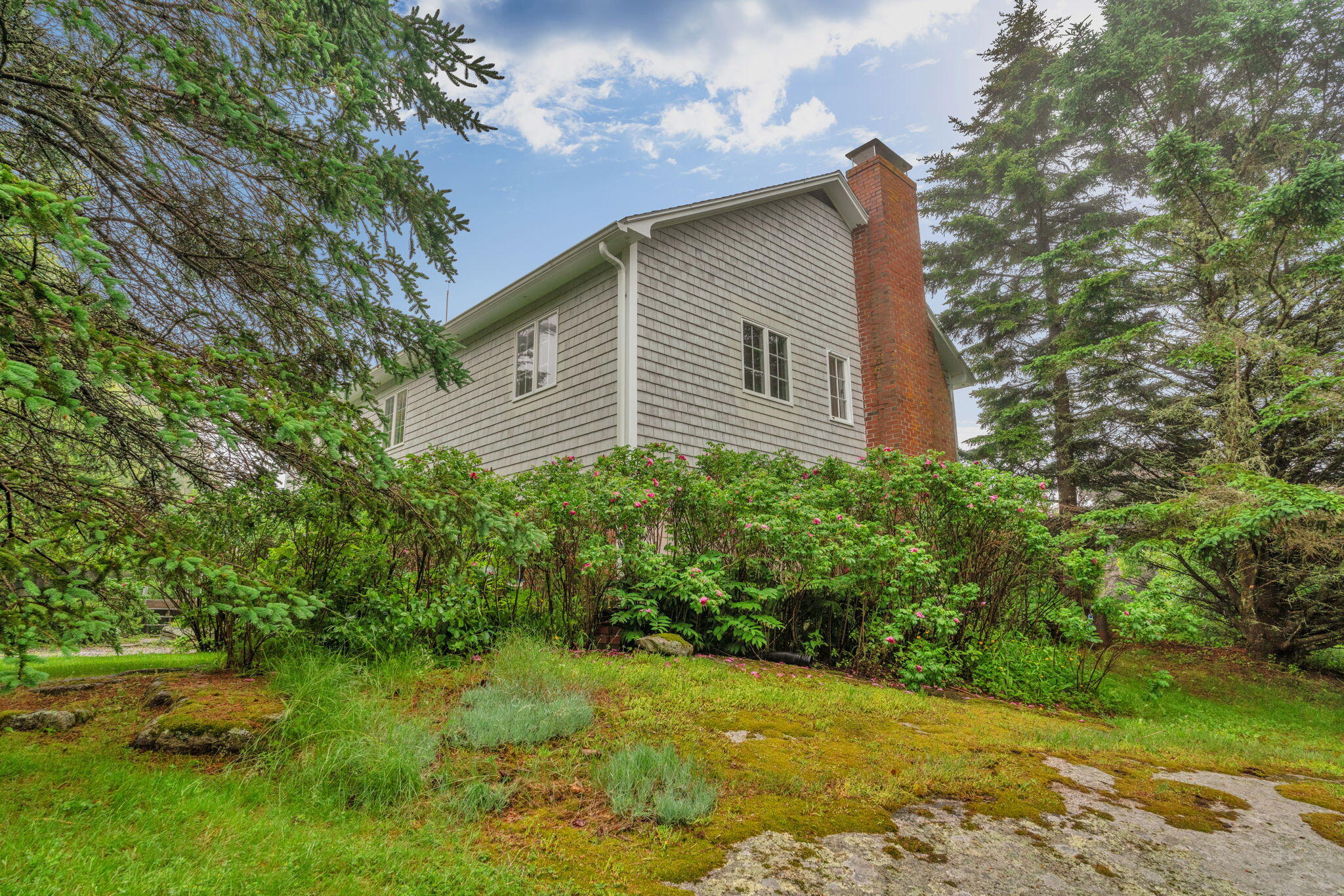 247 Island Road South Thomaston, ME 04858 - Photo 37 of 38 Side View of Home
