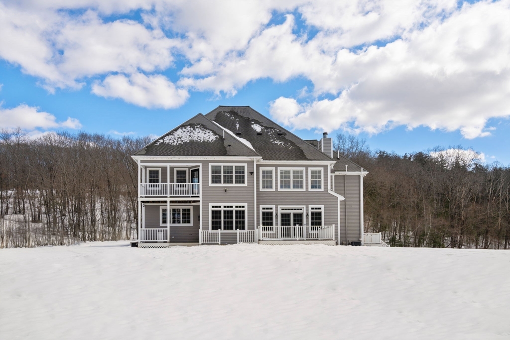 17 Larkin Road Berlin, MA 01503 - Photo 3 of 42 Gallery Image 3