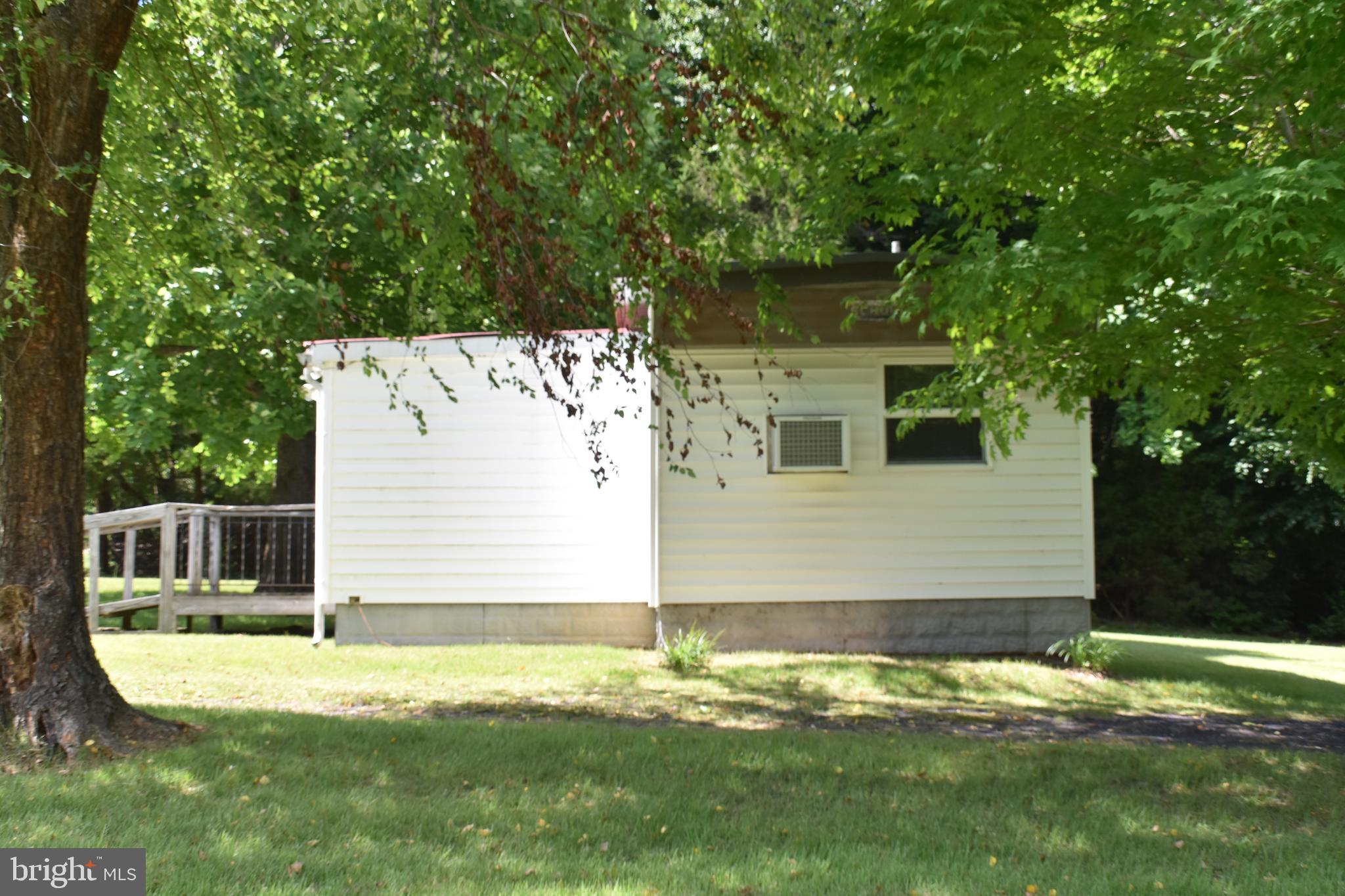 8159 Indiantown Road King George, VA 22485 - Photo 16 of 19 Left Side View