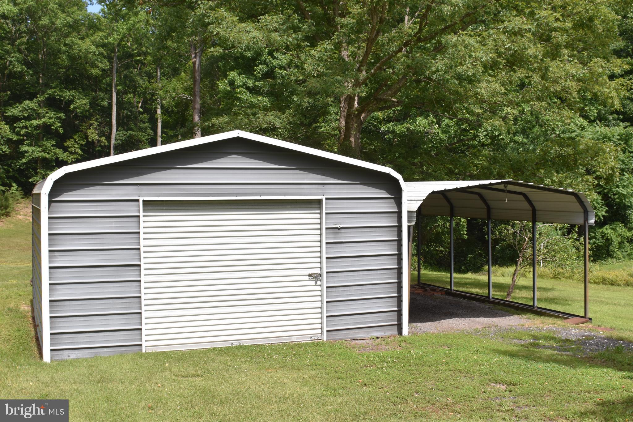 8159 Indiantown Road King George, VA 22485 - Photo 2 of 19 Garage and Carport